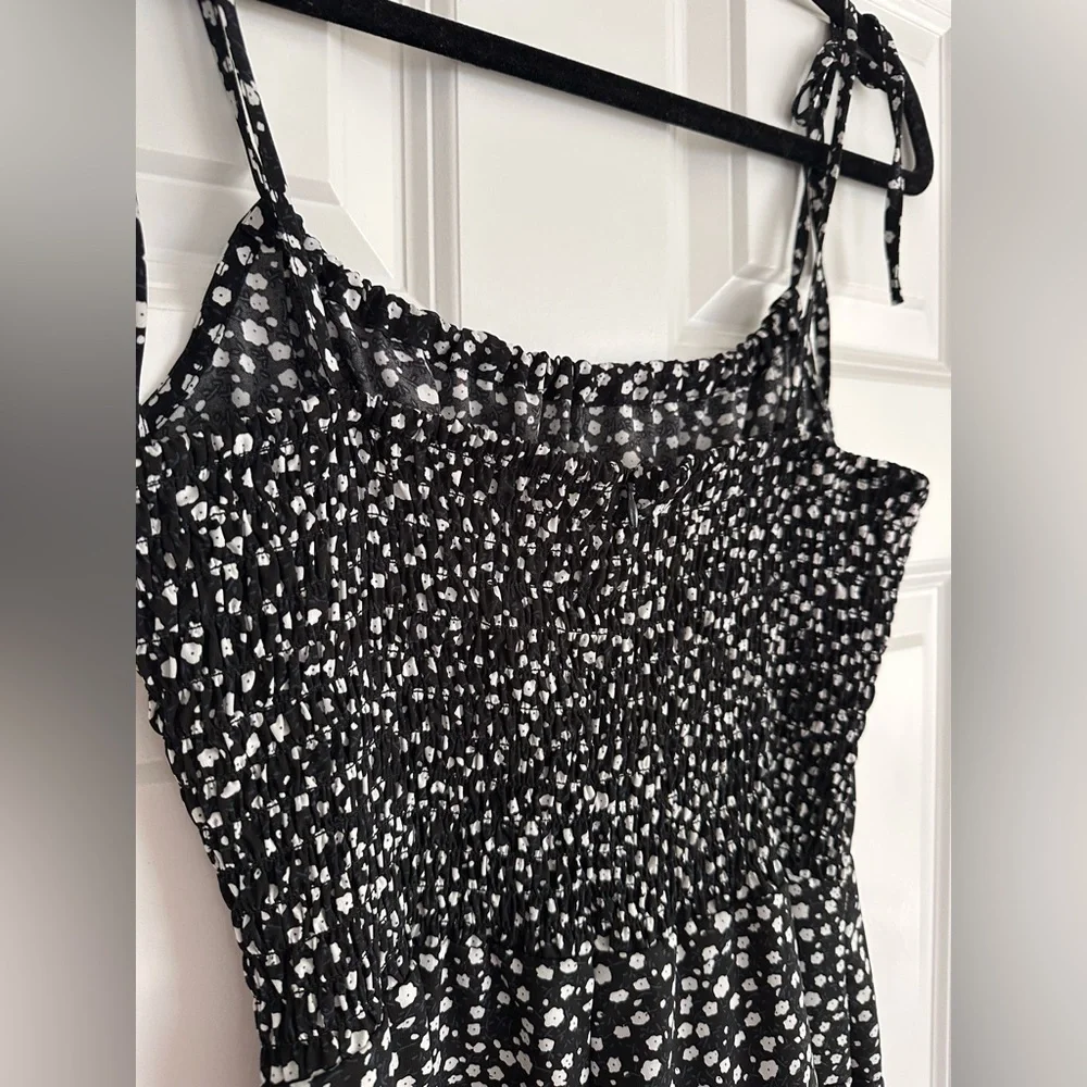 Black & White Floral Romper - Size Small - Picture 8 of 11